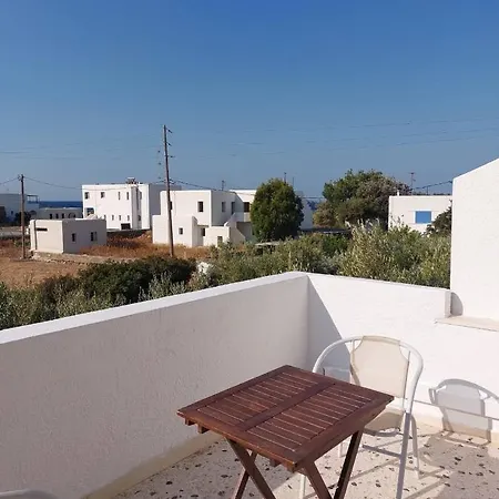 Androshouses - Agios Petros 키프리