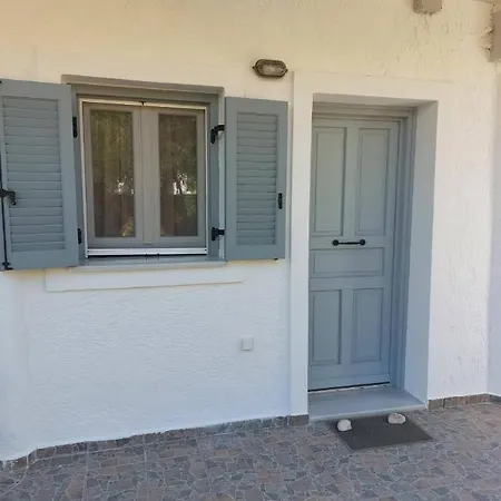 Androshouses - Agios Petros Appartement
