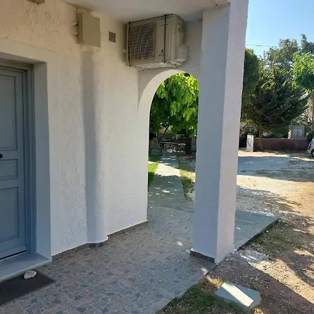 Androshouses - Agios Petros *